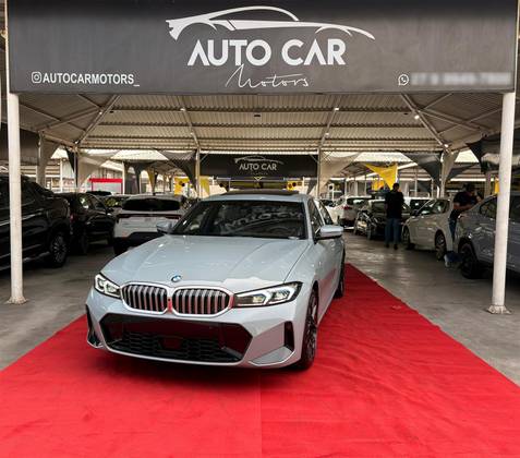 BMW 320i 2.0 16V TURBO FLEX M SPORT AUTOMÁTICO BMW 320i 2.0 16V TURBO FLEX M SPORT AUTOMÁTICO